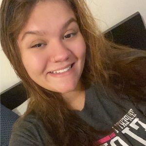 Meet your Posher, Marissa